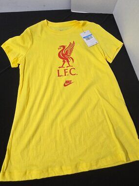 🔥⚽️ LIVERPOOL FC NIKE T-SHIRT – NEW WITH TAGS – WOMEN'S MEDIUM! ⚽️🔥